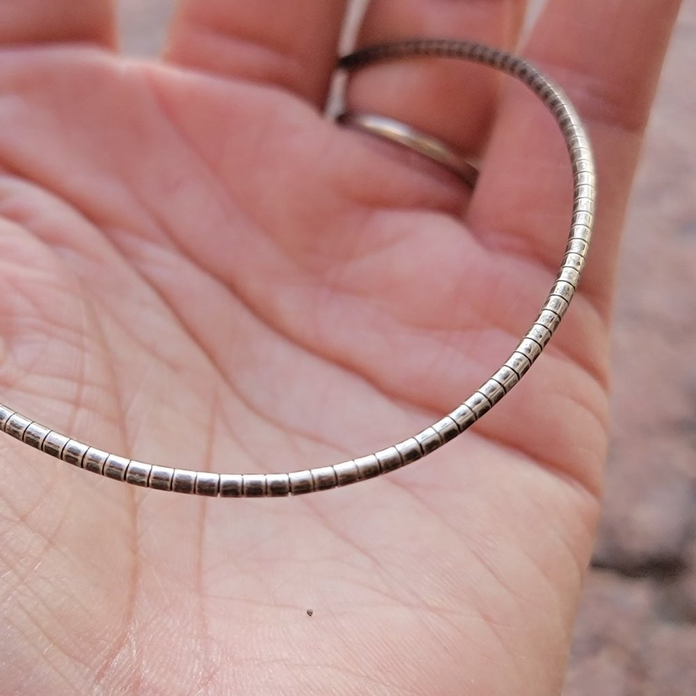 Vintage Solid 925 Sterling Silver Rounded Omega C… - image 4